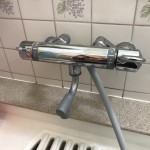 古い浴室蛇口
