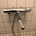新しい浴室蛇口